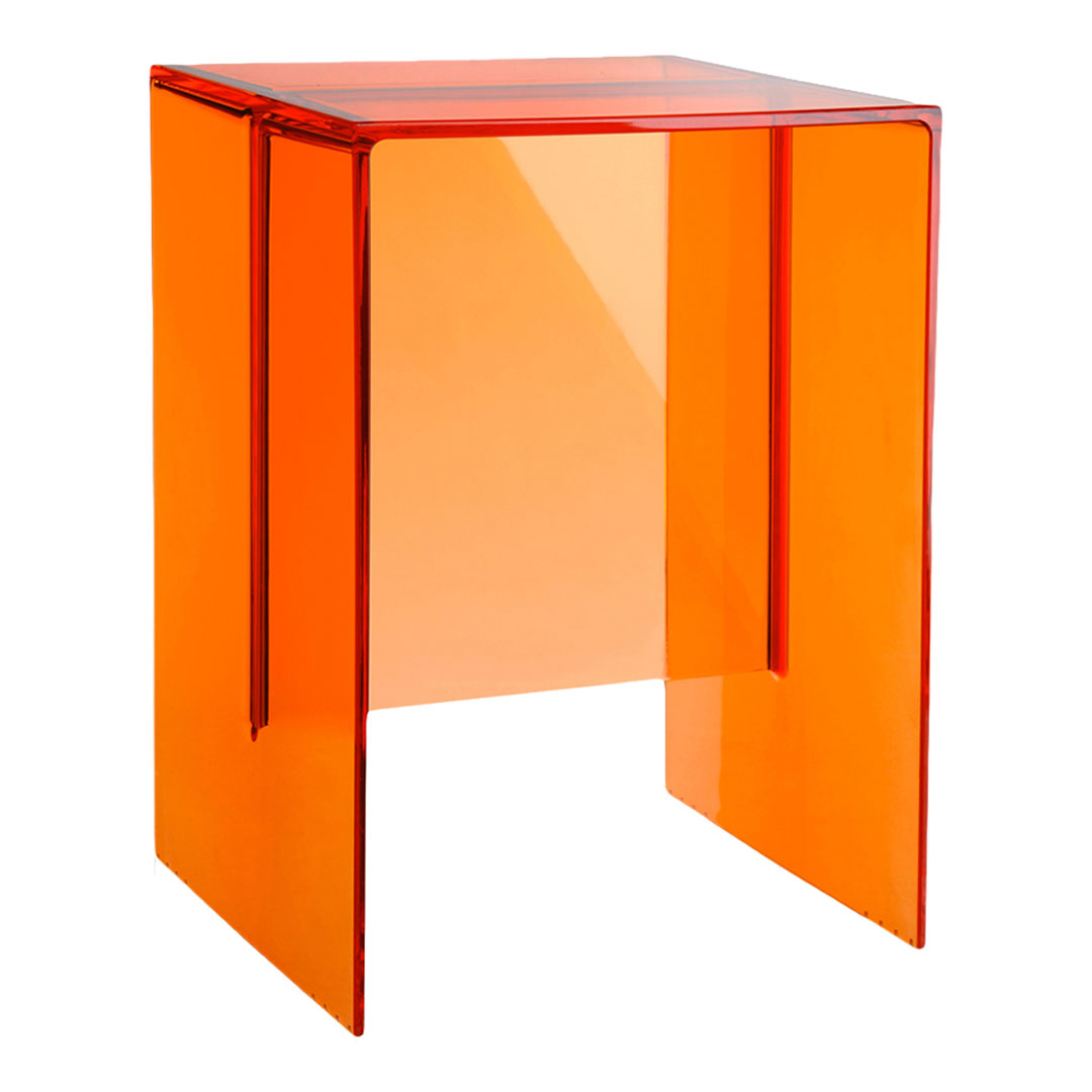 Table d'appoint et tabouret minimalistes en plastique transparent à forme géométrique monolithique pour le salon