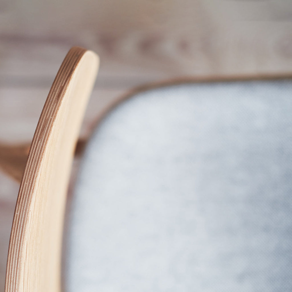 Chaise de salle à manger scandinave en chêne massif et placage stratifié, avec assise rembourrée