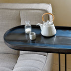Table d'appoint polyvalente en bois avec plateau interchangeable ovale pour salon