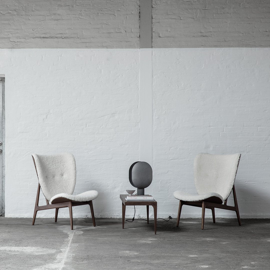 Fauteuil de salon scandinave en chêne massif avec dossier incurvé en forme d'oreille d'éléphant pour salon
