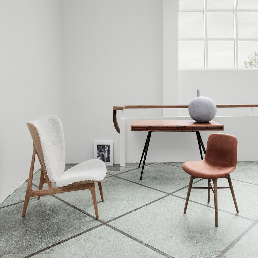 Fauteuil de salon scandinave en chêne massif avec dossier incurvé en forme d'oreille d'éléphant pour salon