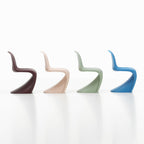Chaise latérale en plastique emblématique avec design monobloc en porte-à-faux pour salle à manger ou extérieur