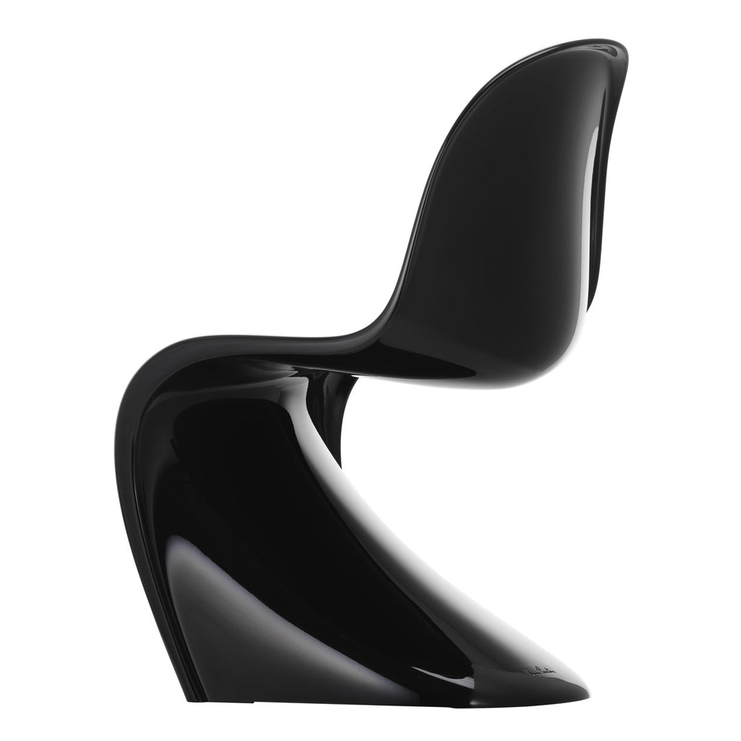 Chaise d'appoint emblématique en plastique laqué brillant avec forme en porte-à-faux monobloc pour salle à manger