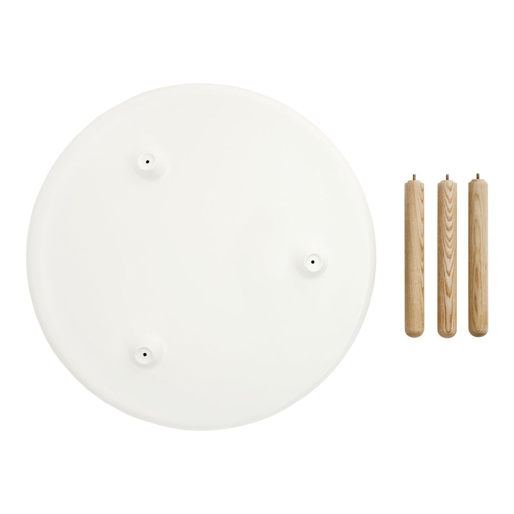 Table basse en bois minimaliste avec assemblage facile sans vis pour toute pièce