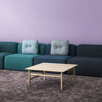 Table Basse Danoise Shaker en Chêne Massif avec Bords Biseautés et Pieds Ovales pour Salon