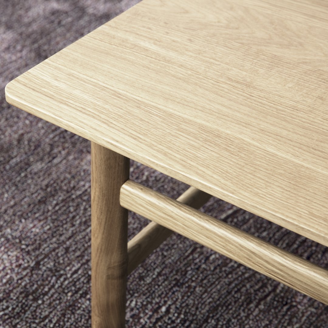 Table Basse Danoise Shaker en Chêne Massif avec Bords Biseautés et Pieds Ovales pour Salon