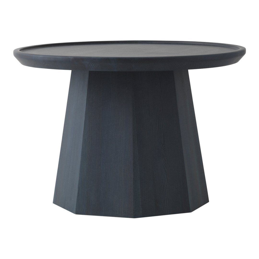 Table basse scandinave en pin avec piètement sculptural octogonal pour salon