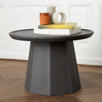 Table basse scandinave en pin avec piètement sculptural octogonal pour salon