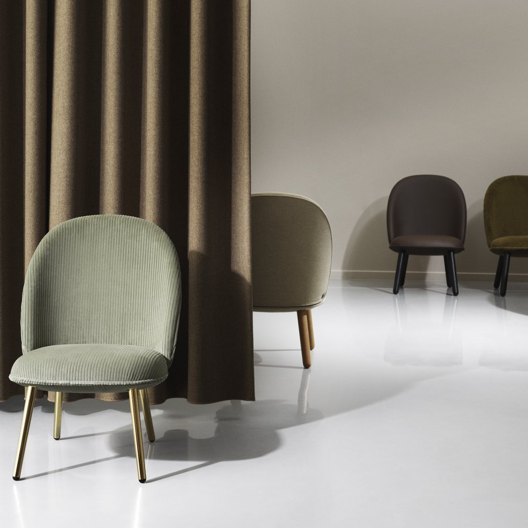 Fauteuil de salon moderne urbain en velours ou cuir avec assemblage à plat pour le salon
