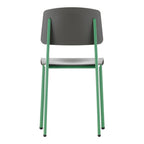 Chaise d'appoint contemporaine en plastique recyclé avec piètement thermolaqué pour salle à manger