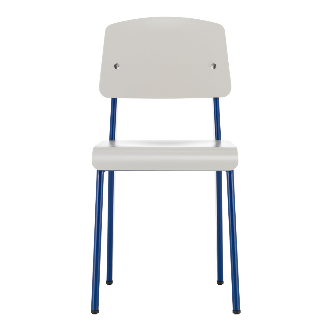 Chaise d'appoint contemporaine en plastique recyclé avec piètement thermolaqué pour salle à manger