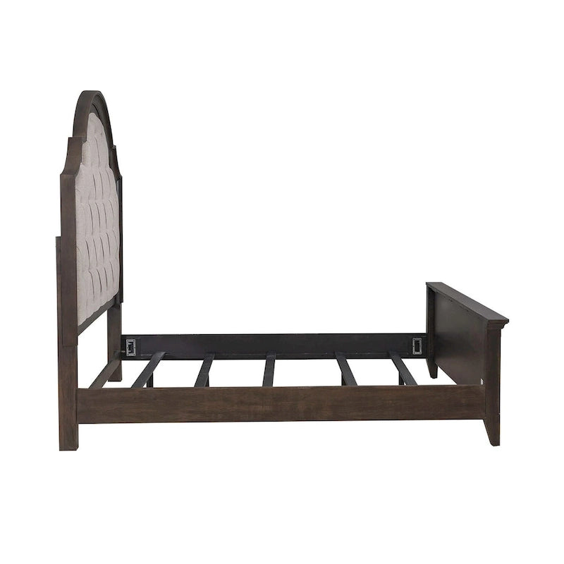 Lit rembourré marron, commode avec miroir et table de chevet
