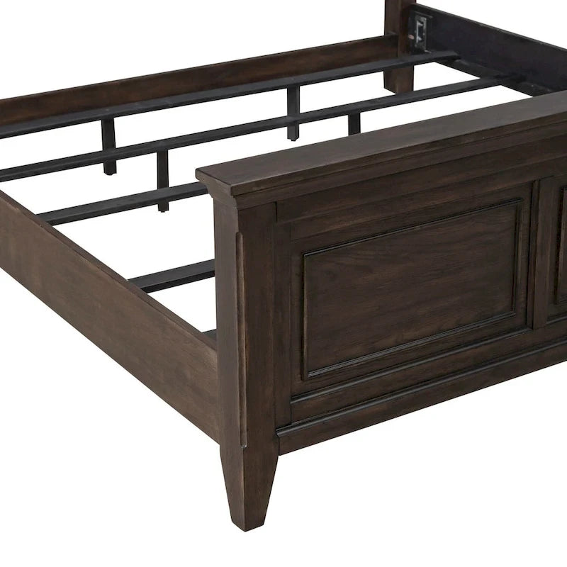 Lit rembourré marron, commode avec miroir et table de chevet