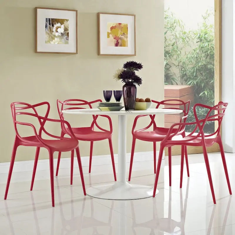 Chaise empilable en plastique