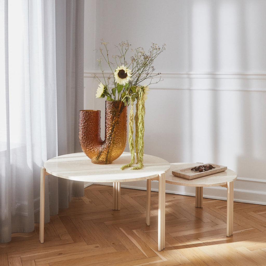 Table basse en marbre et travertin naturel avec ensemble empilable multi-pièces pour salon