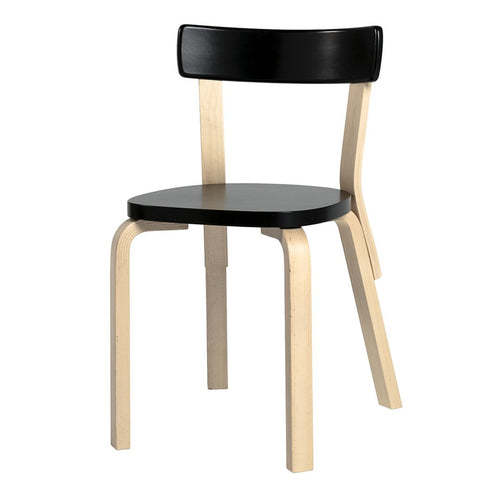 Chaise de bistrot classique en bois massif avec assise large et dossier confortable pour salle à manger ou cuisine