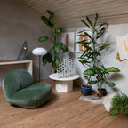 Fauteuil lounge moderne français entièrement tapissé avec forme de nuage flottant de faible hauteur pour salon