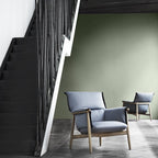 Fauteuil de salon scandinave en bois massif avec coussin triple pliant pour le dossier et l'accoudoir, pour le salon