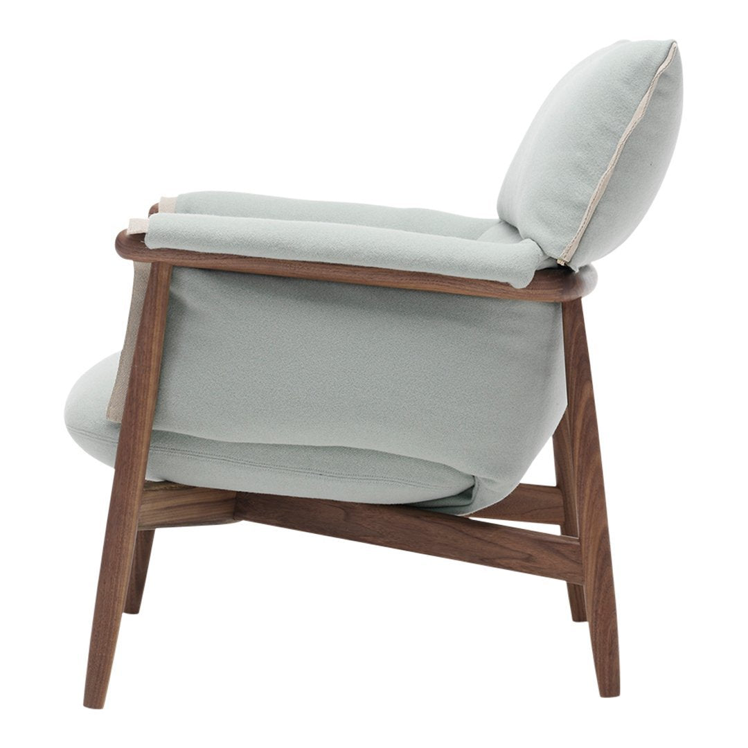 Fauteuil de salon scandinave en bois massif avec coussin triple pliant pour le dossier et l'accoudoir, pour le salon
