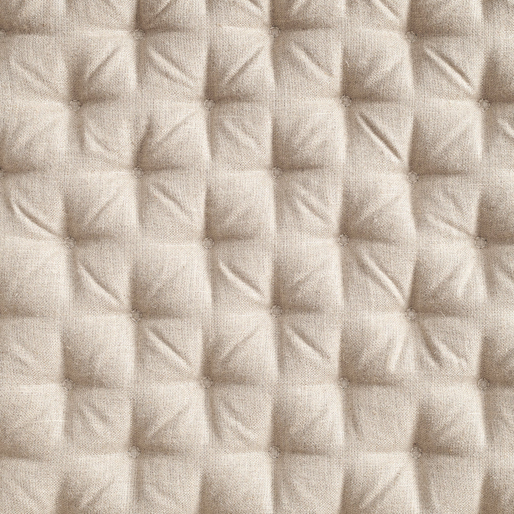 Fauteuil de salon scandinave en chêne massif et toile de lin avec dossier pliable et ferrures en laiton pour salon
