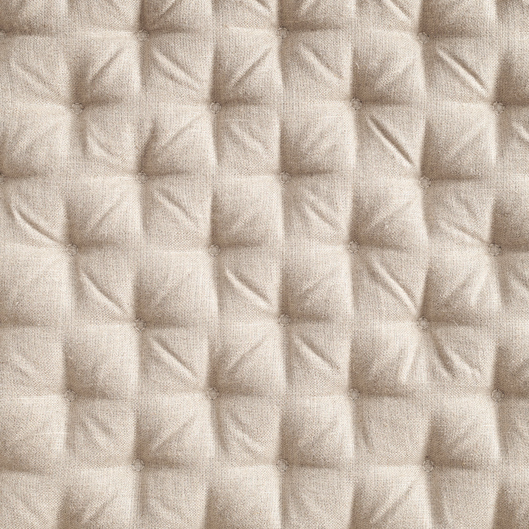 Fauteuil de salon scandinave en chêne massif et toile de lin avec dossier pliable et ferrures en laiton pour salon