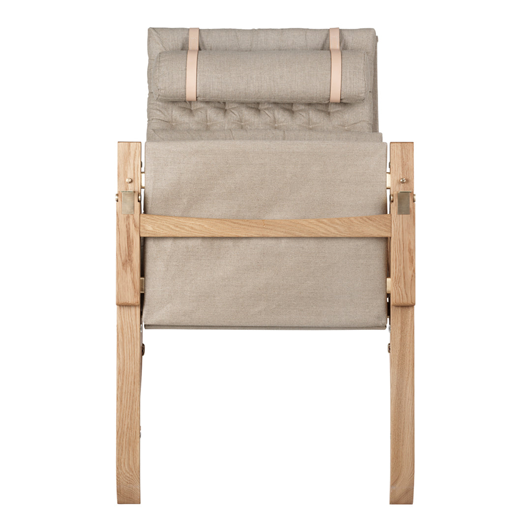 Fauteuil de salon scandinave en chêne massif et toile de lin avec dossier pliable et ferrures en laiton pour salon