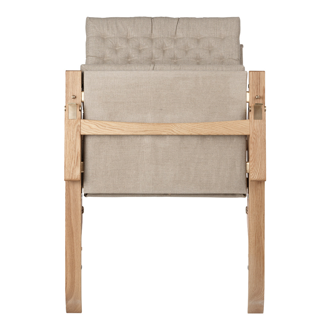 Fauteuil de salon scandinave en chêne massif et toile de lin avec dossier pliable et ferrures en laiton pour salon