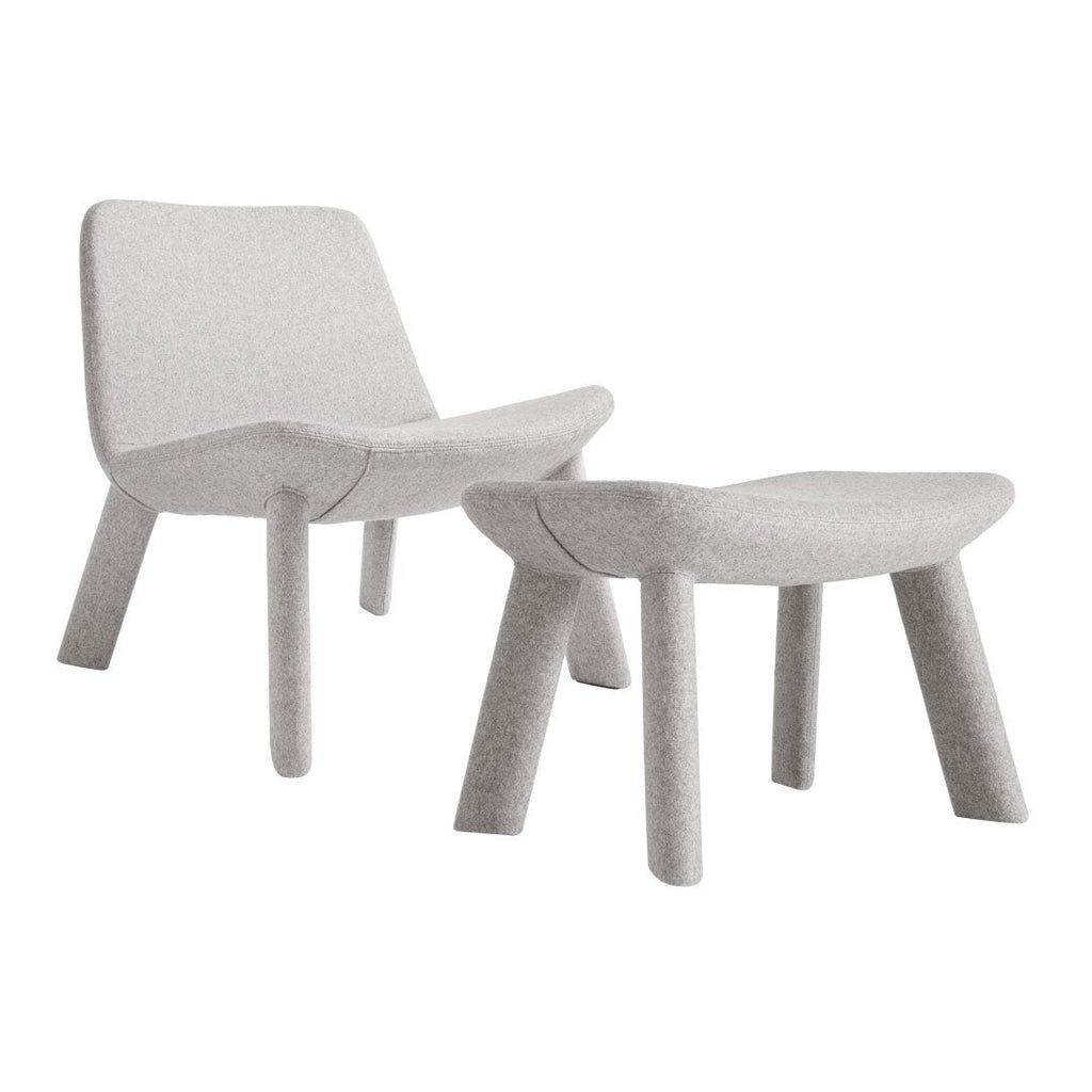 Fauteuil de salon contemporain entièrement rembourré en mousse et contreplaqué courbé avec pieds en métal pour le salon