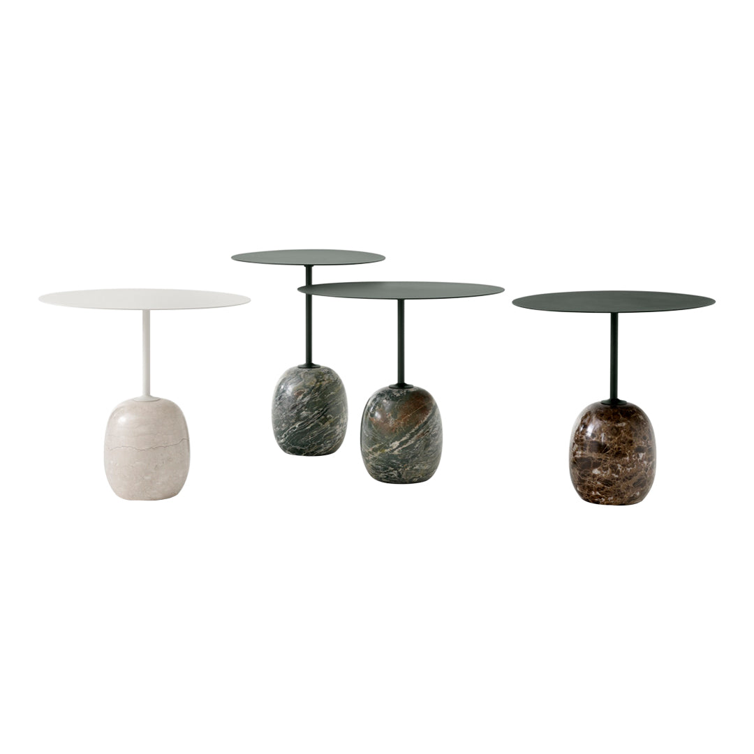 Table d'appoint contemporaine en marbre et acier avec piètement sculptural en forme de sucette inversée pour salon ou chambre à coucher