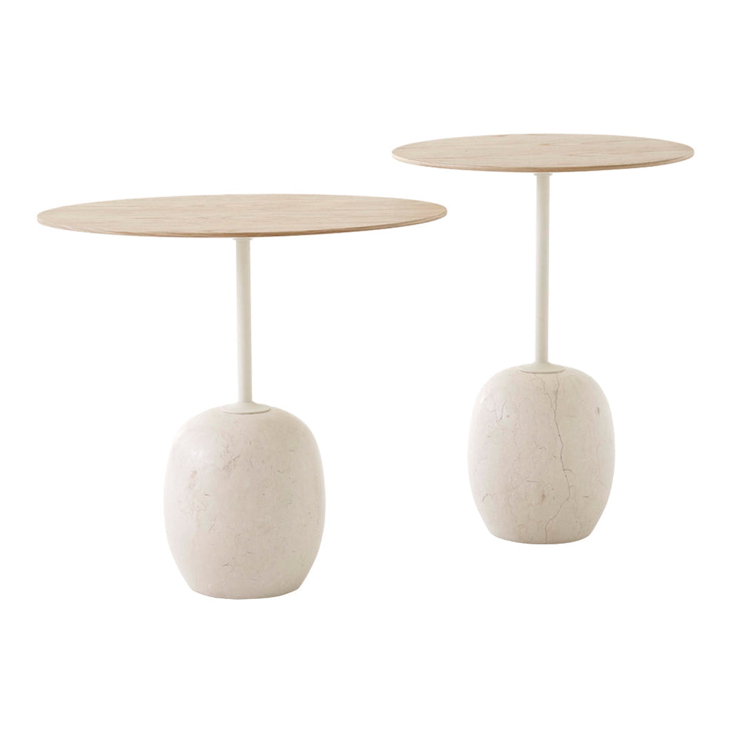 Table d'appoint contemporaine en marbre et acier avec piètement sculptural en forme de sucette inversée pour salon ou chambre à coucher