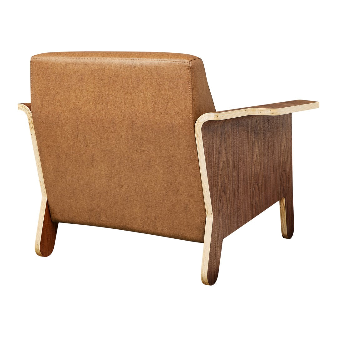 Fauteuil club contemporain en noyer et bois courbé avec revêtement en tissu ou en cuir pour salon