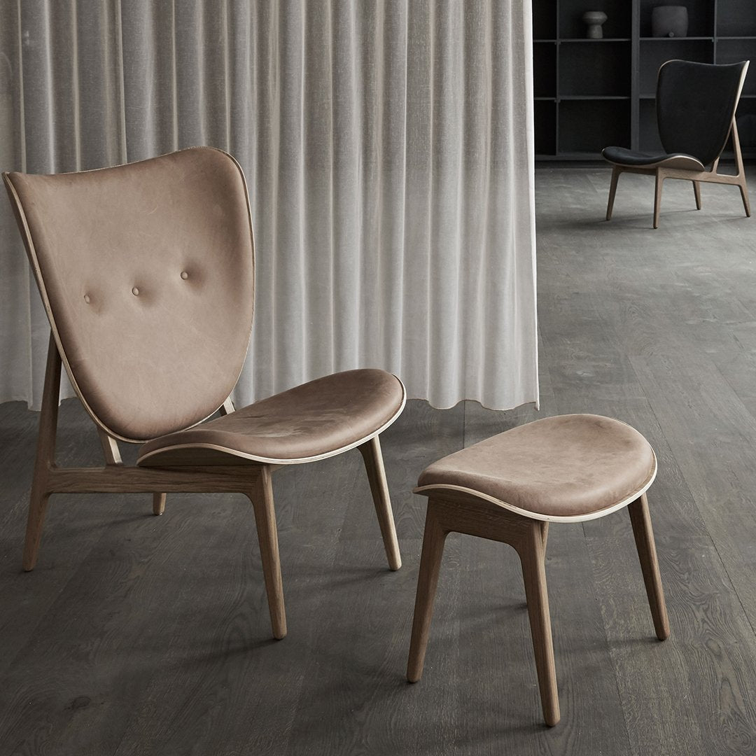 Fauteuil de salon scandinave en chêne massif avec dossier incurvé en forme d'oreille d'éléphant pour salon