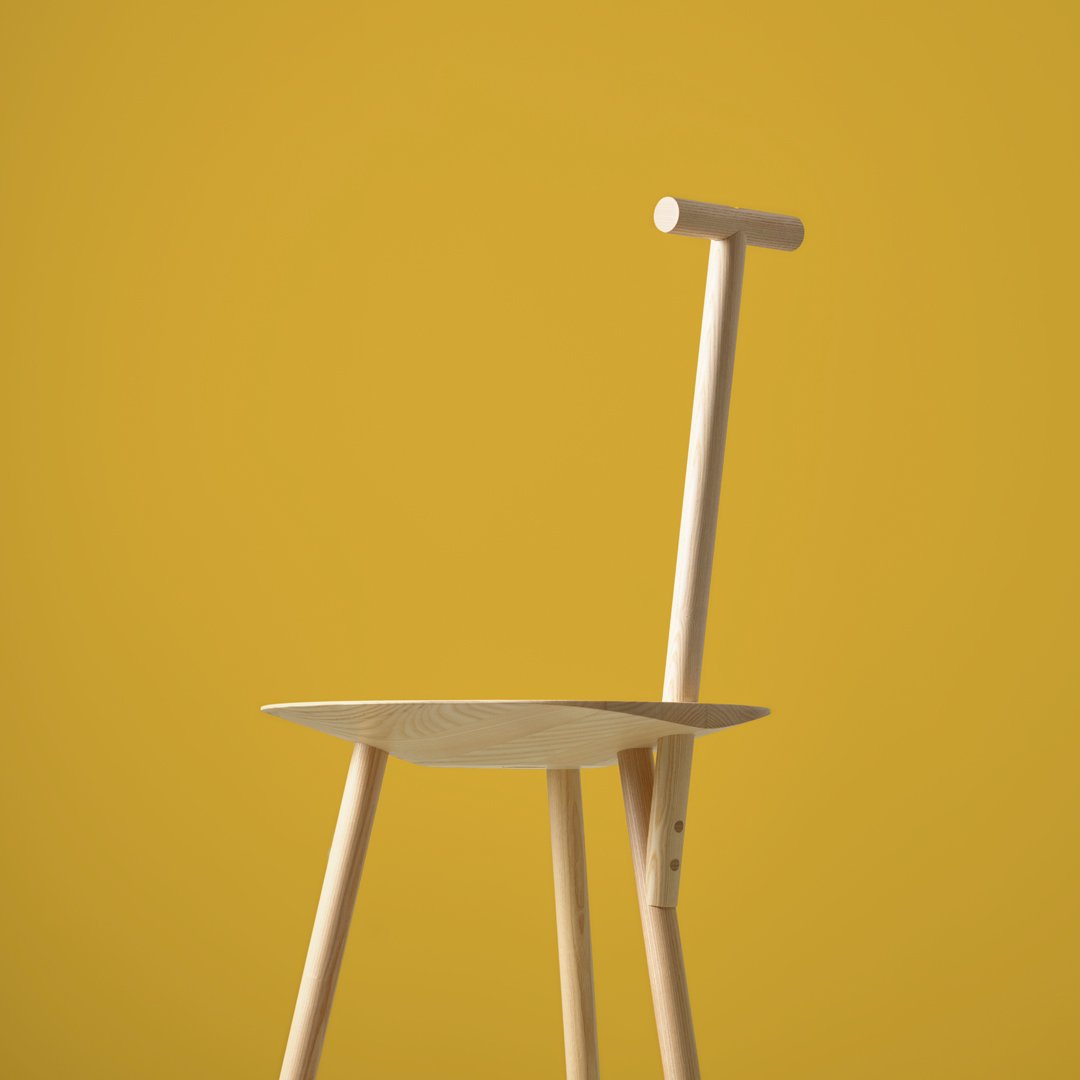Chaise d'appoint artisanale en bois massif avec dossier en forme de pique d'inspiration rustique pour salle à manger
