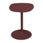 Table d'appoint contemporaine avec base en marbre et structure en acier, forme sculpturale inspirée d'une sucette, pour salon ou chambre à coucher