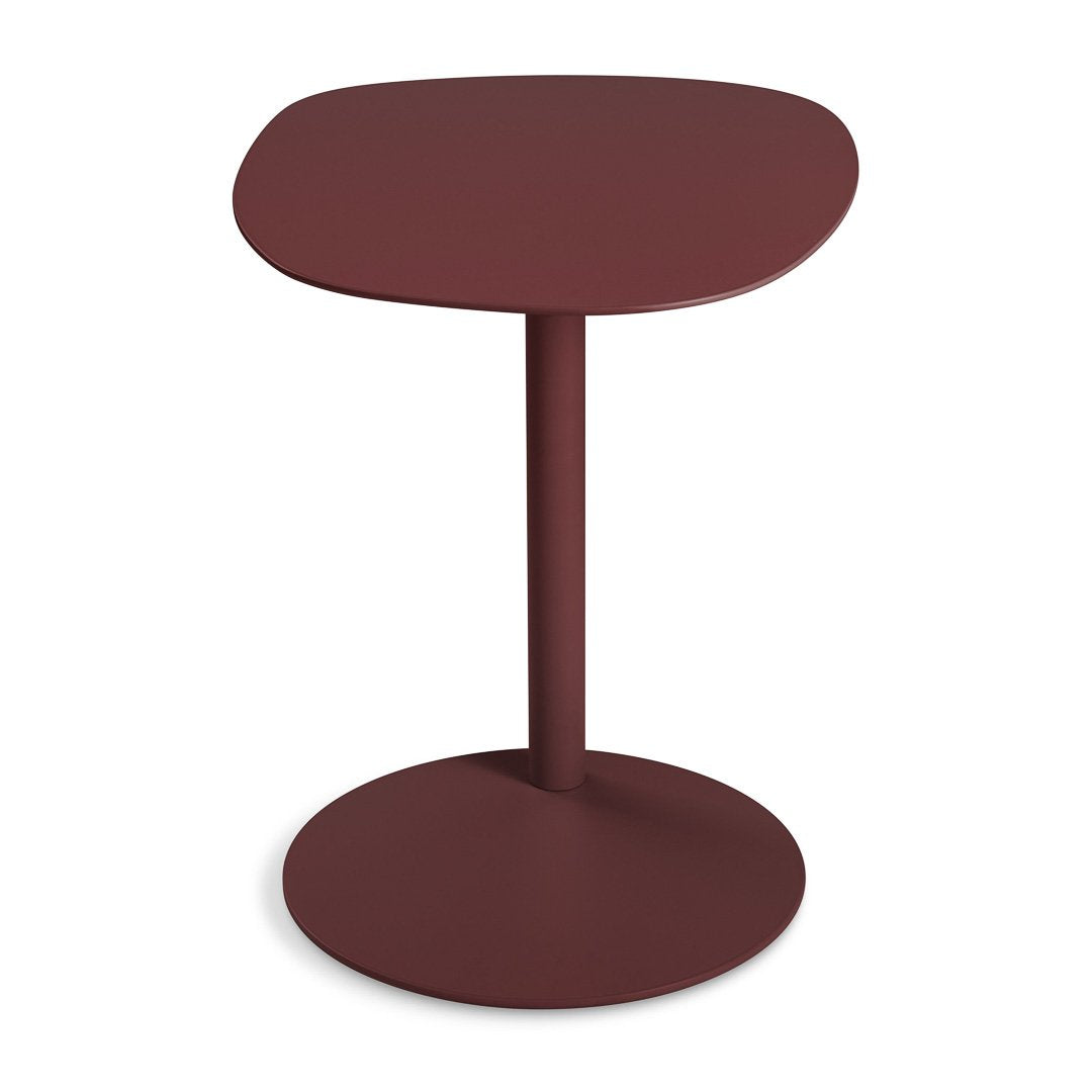 Table d'appoint contemporaine avec base en marbre et structure en acier, forme sculpturale inspirée d'une sucette, pour salon ou chambre à coucher