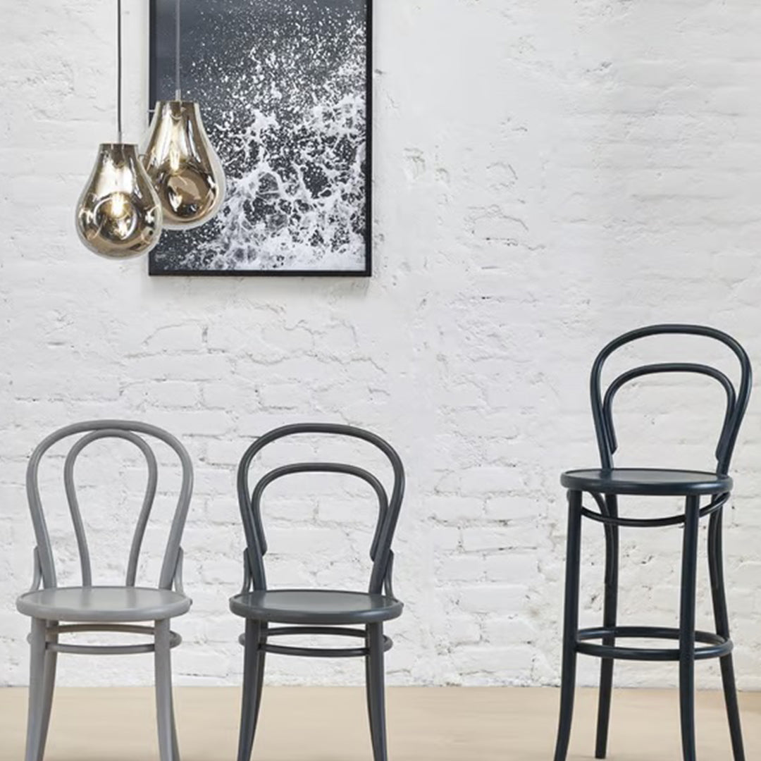 Chaise d'appoint de café classique en bois de hêtre courbé au design léger emblématique pour salle à manger