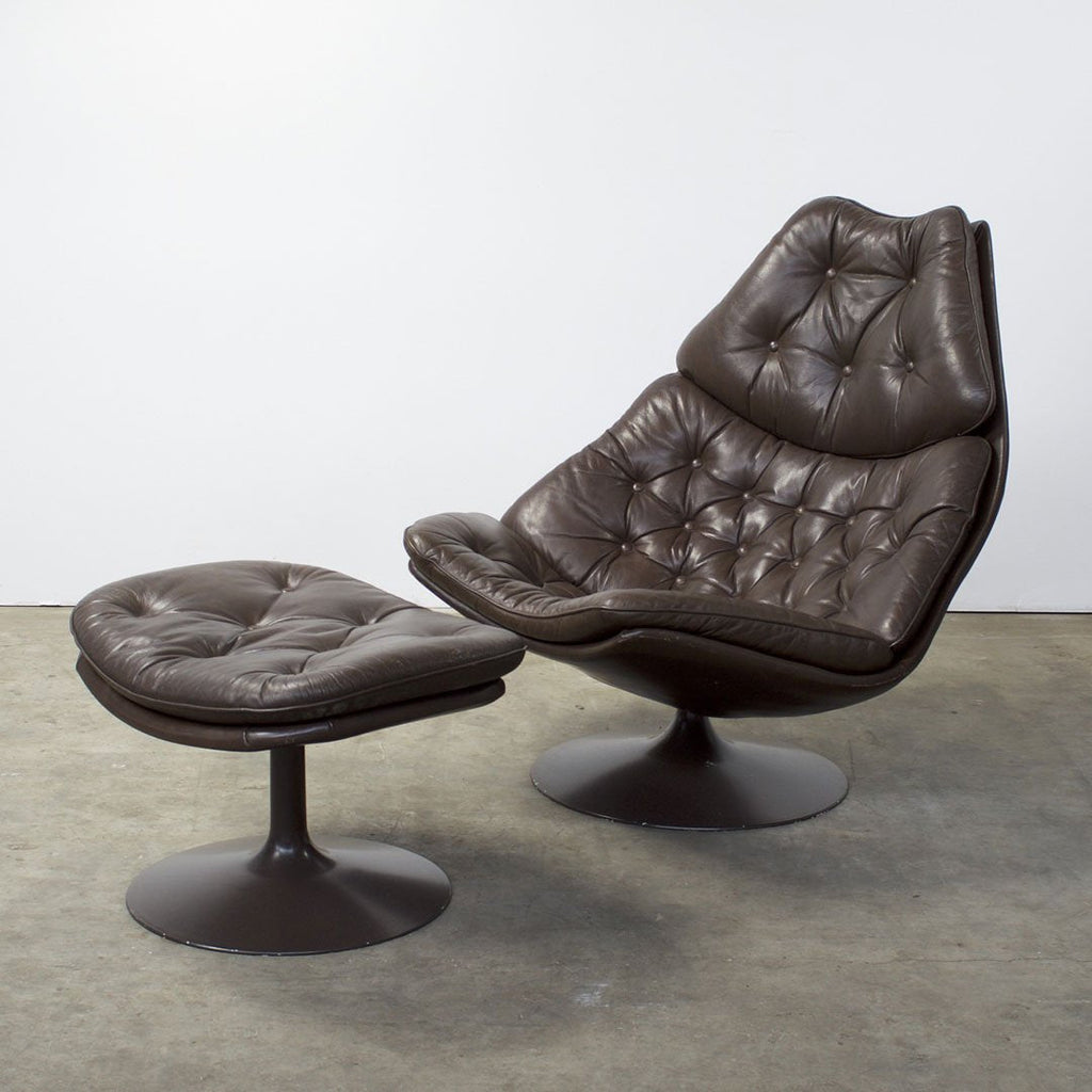 Fauteuil lounge pivotant à dossier haut rembourré de style Mid-Century avec piétement disque pour salon