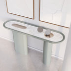 Console laquée de luxe avec plateau ovale en marbre Arabescato pour couloir ou salon